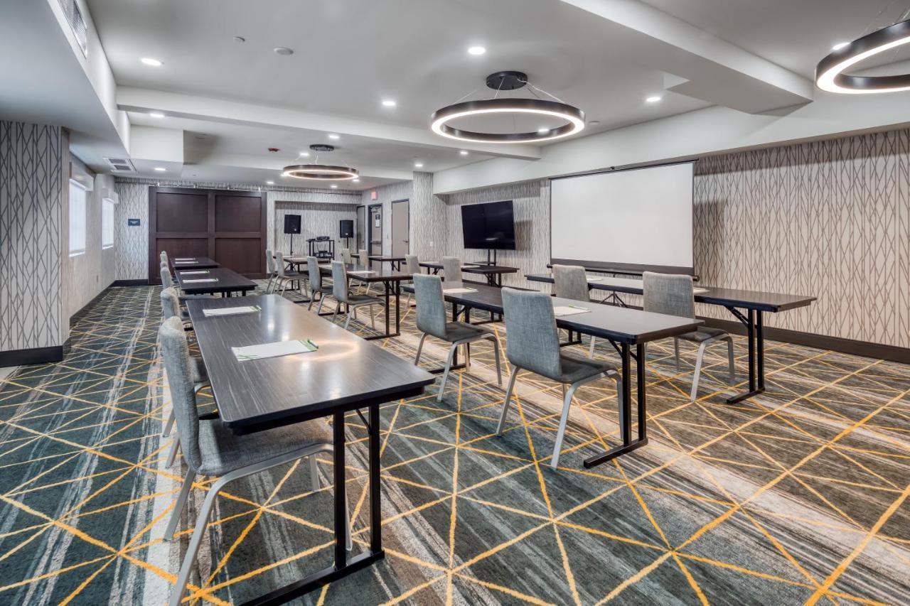 Holiday Inn Kansas City - Downtown By Ihg Bagian luar foto