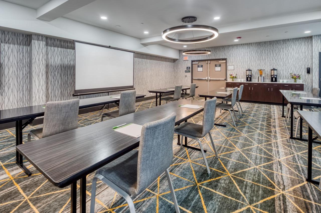 Holiday Inn Kansas City - Downtown By Ihg Bagian luar foto