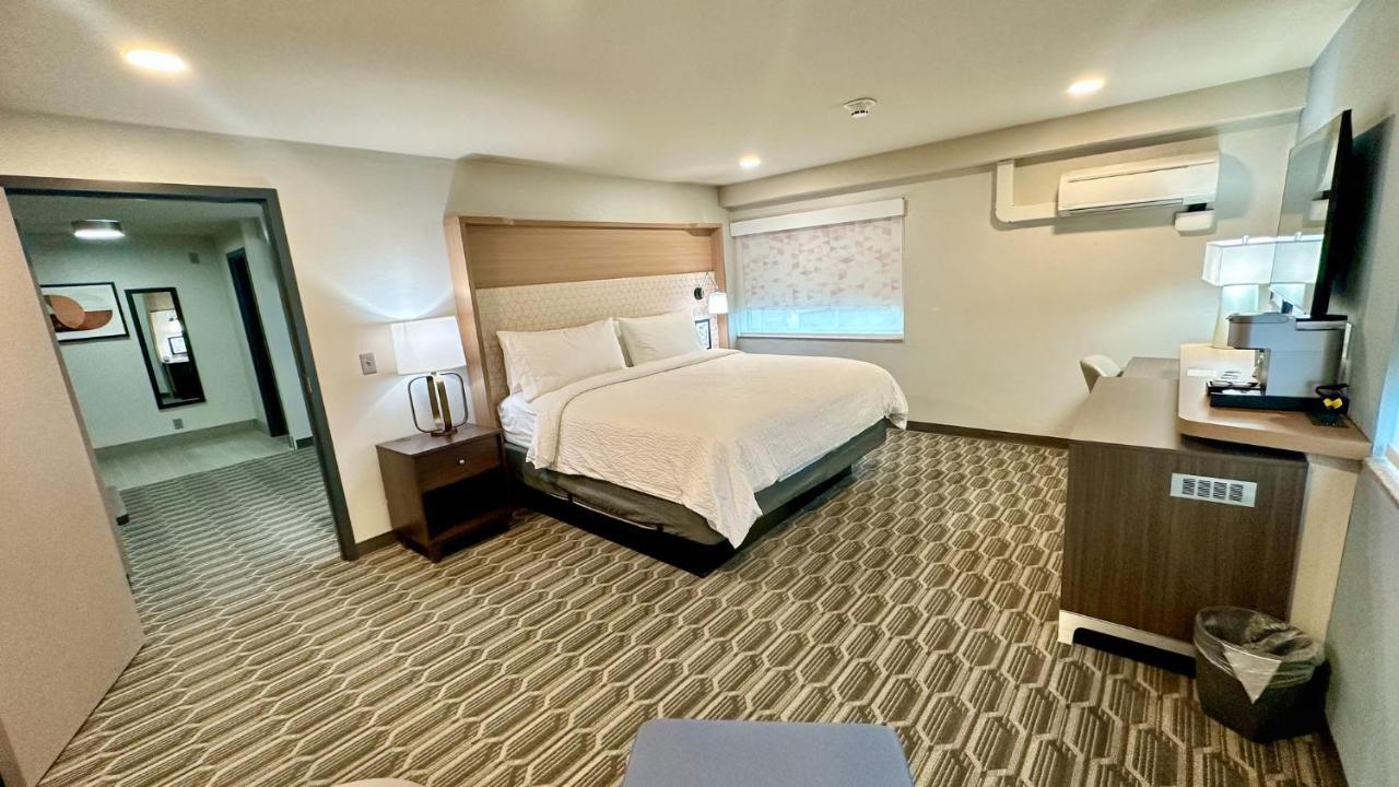 Holiday Inn Kansas City - Downtown By Ihg Bagian luar foto